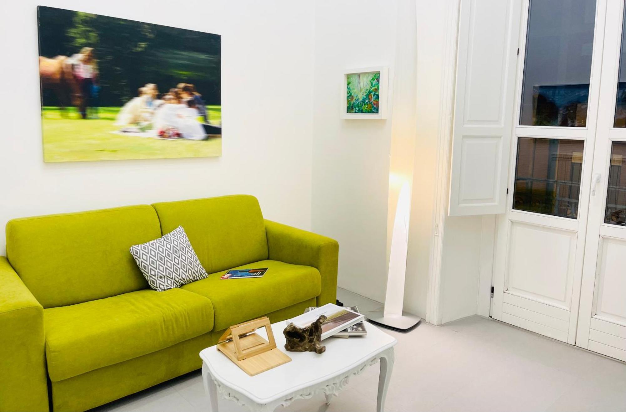 Apartment Hackert Art