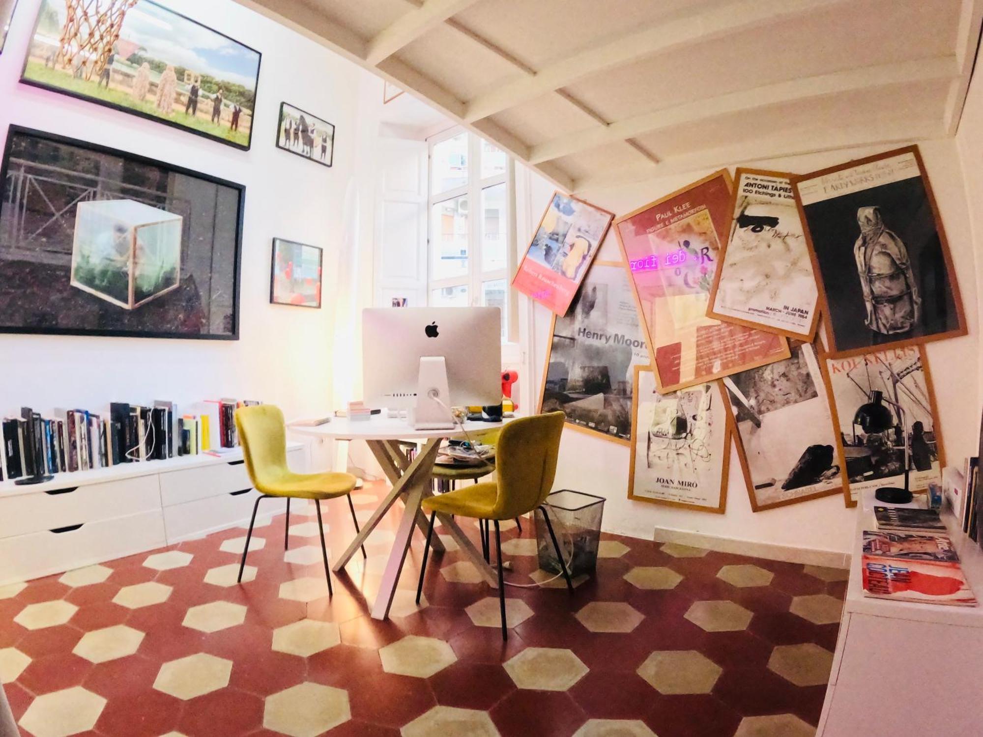 Apartment Hackert Art